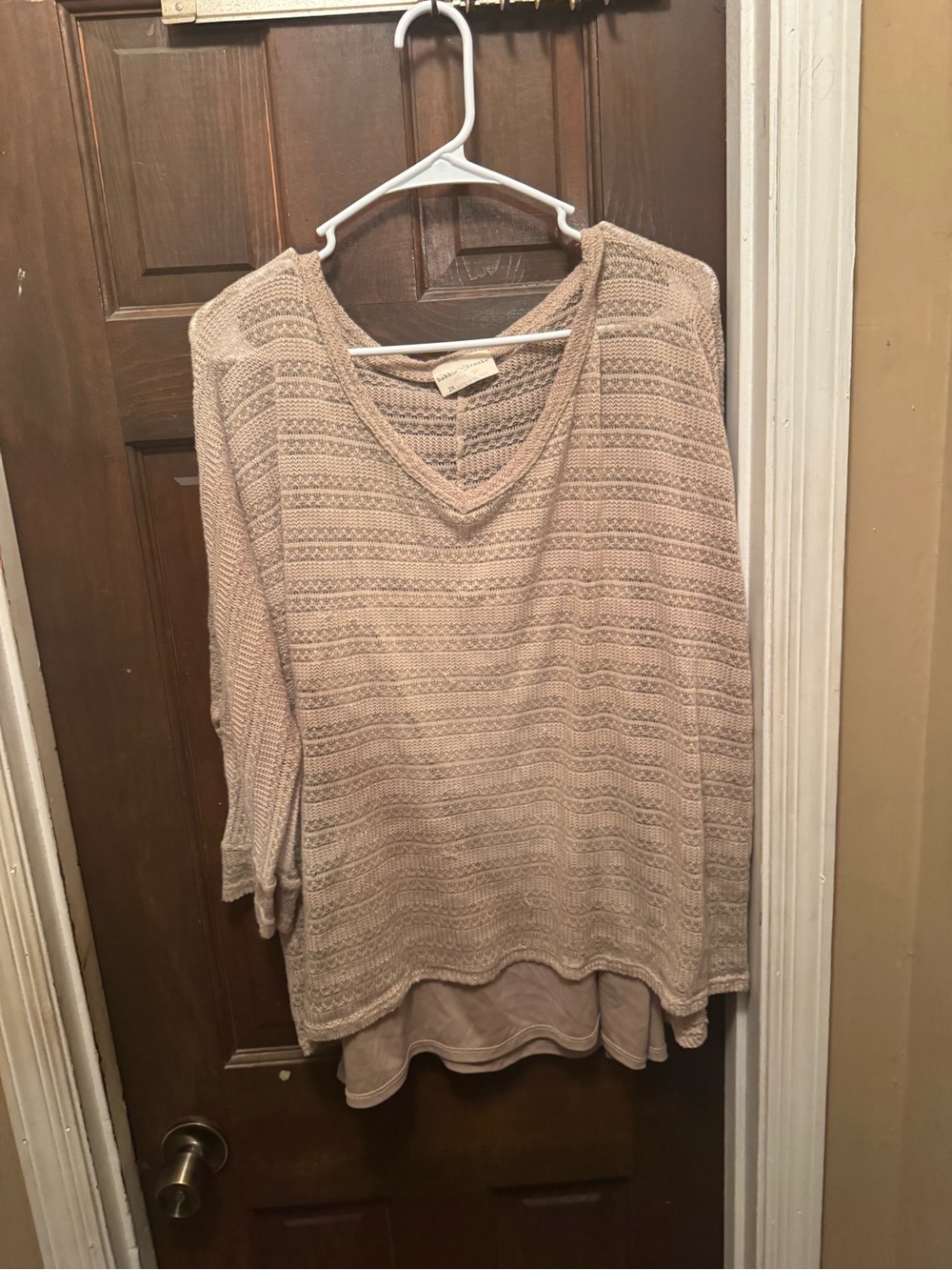 Womens 2X Bobbie Brooks Light Beige Knit V-Neck Layered Top
